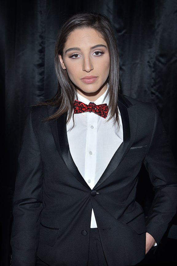 Abella Danger — photograph 2 of 3
