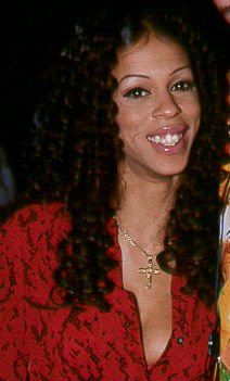 Heather Hunter — photograph 2 of 3