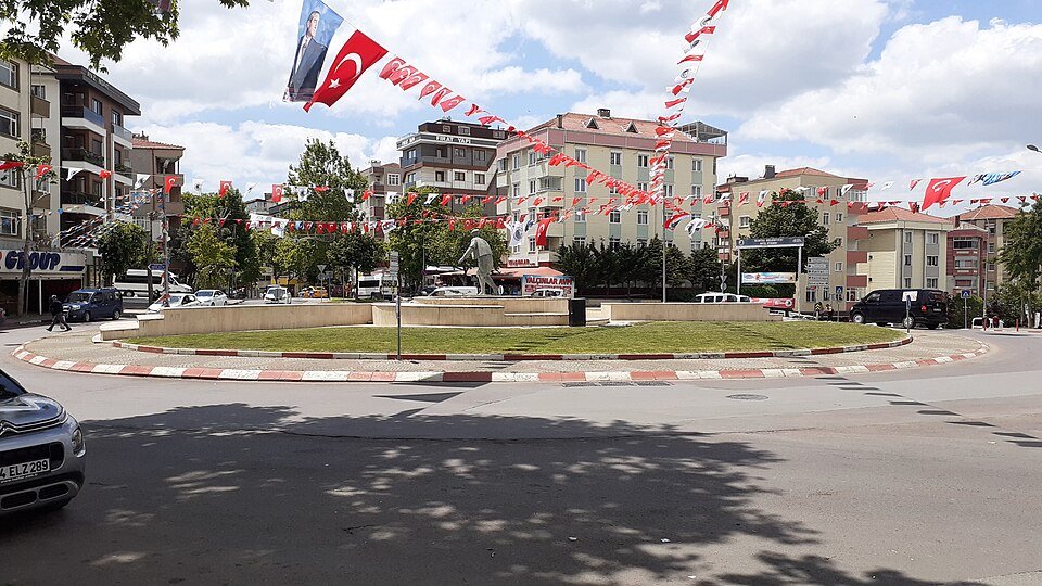 Kazım Kartal — photograph 2 of 3