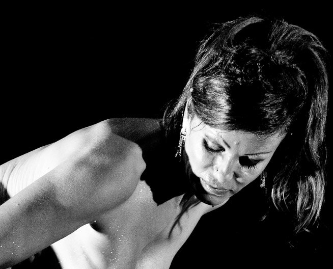 Luana Borgia — photograph 2 of 3
