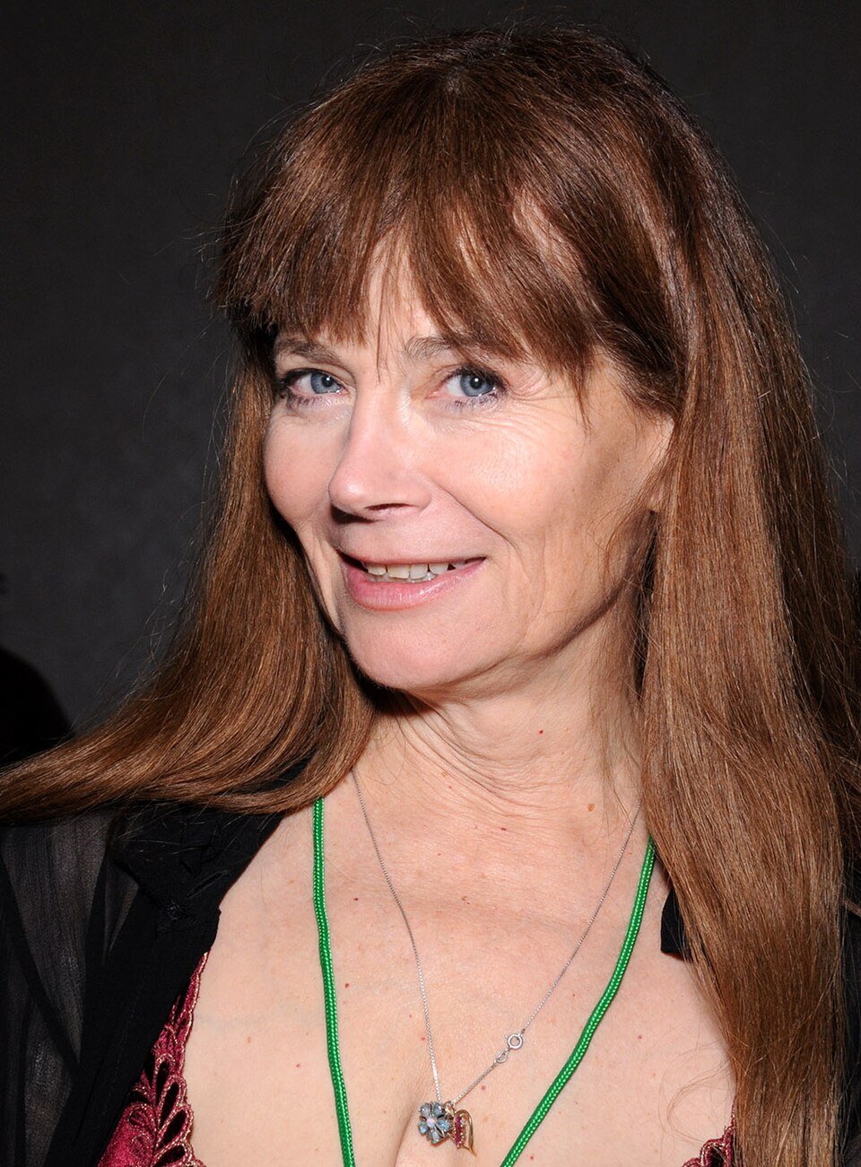 Veronica Hart — photograph 2 of 3